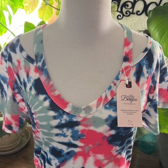 Tie-dye dress/cover-up with peekaboo shoulder and knotted bottom hem - Picture 2 of 7